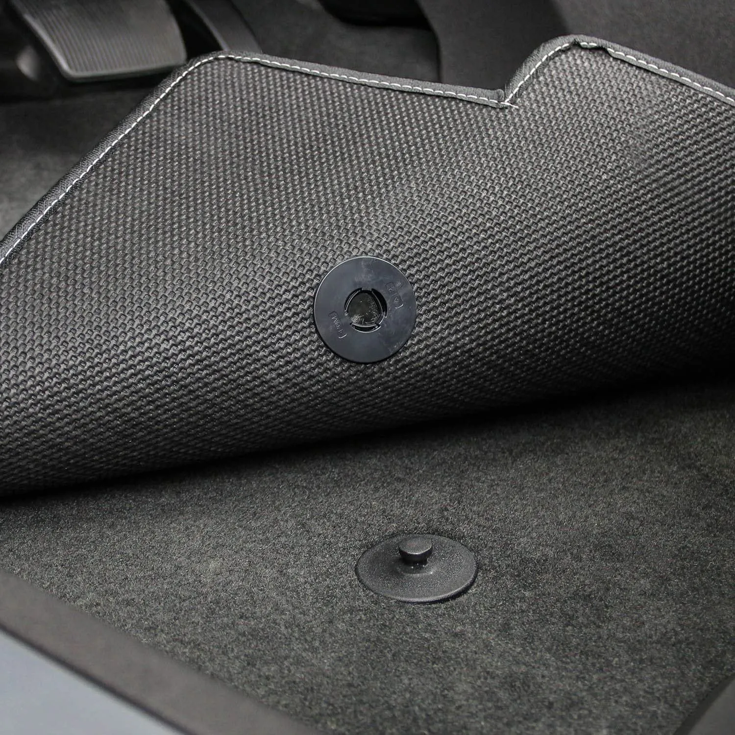 2016-2024 Camaro 2PC Lloyds Mats Velourtex Camaro : Ebony SS Red Double Logo