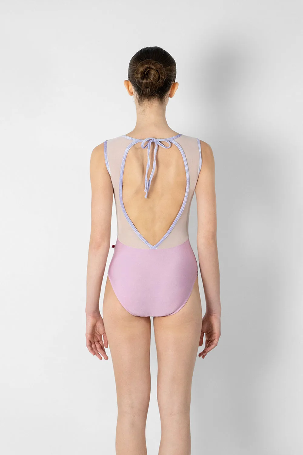 Adult Olivia HC- Mesh N-Confetti/ N-White Mesh/ V-Angelic