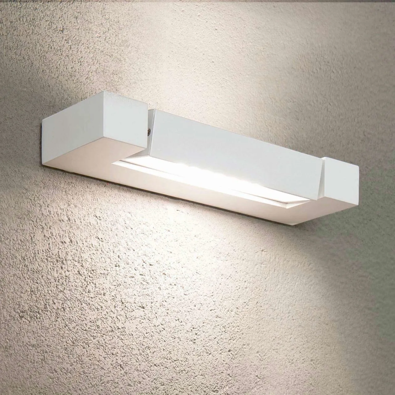 ARA WALL Wall Lamp