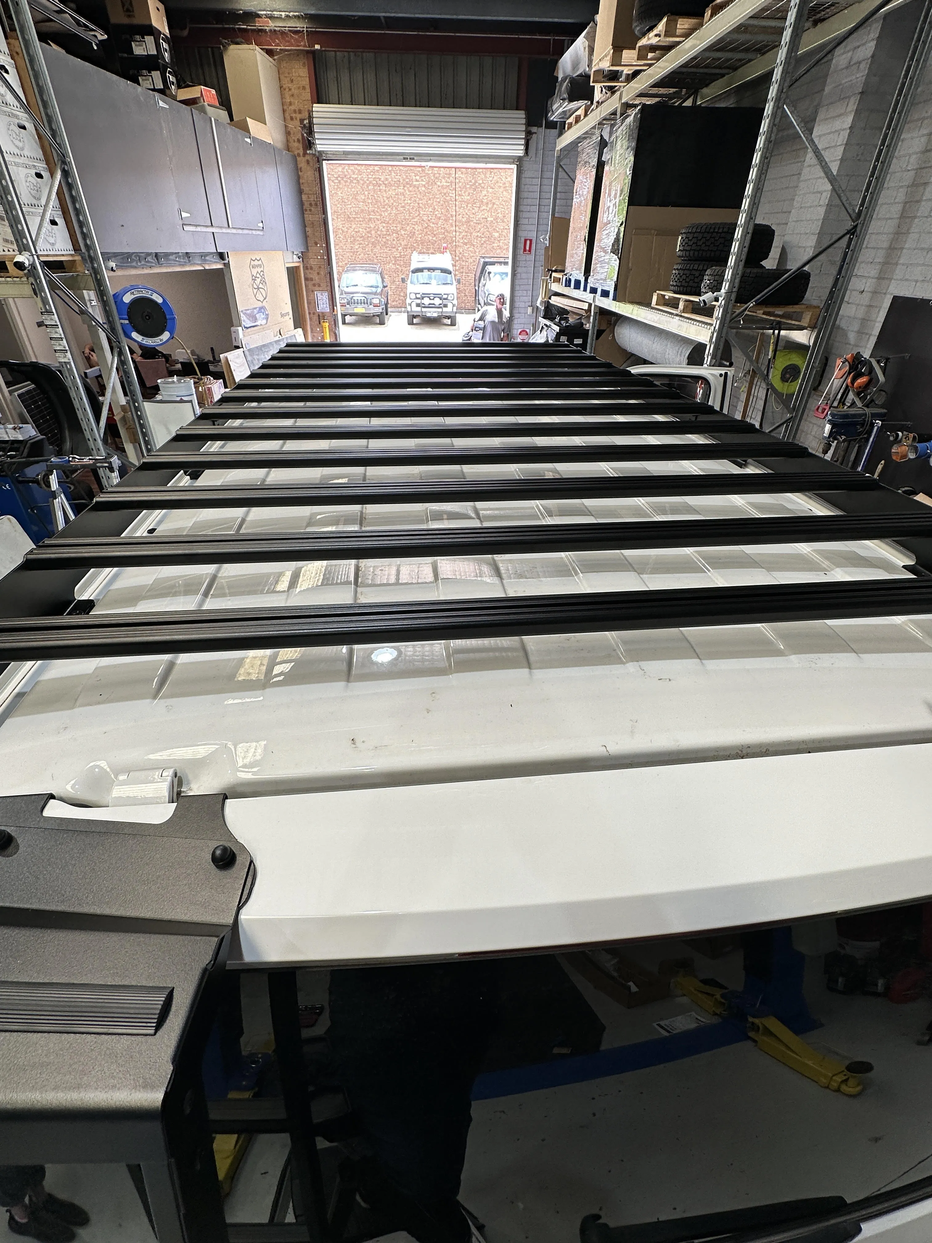 Front Runner Volkswagen T6.1 / T6 / T5  Transporter SWB (2003-current) SLIMSPORT RACK KIT