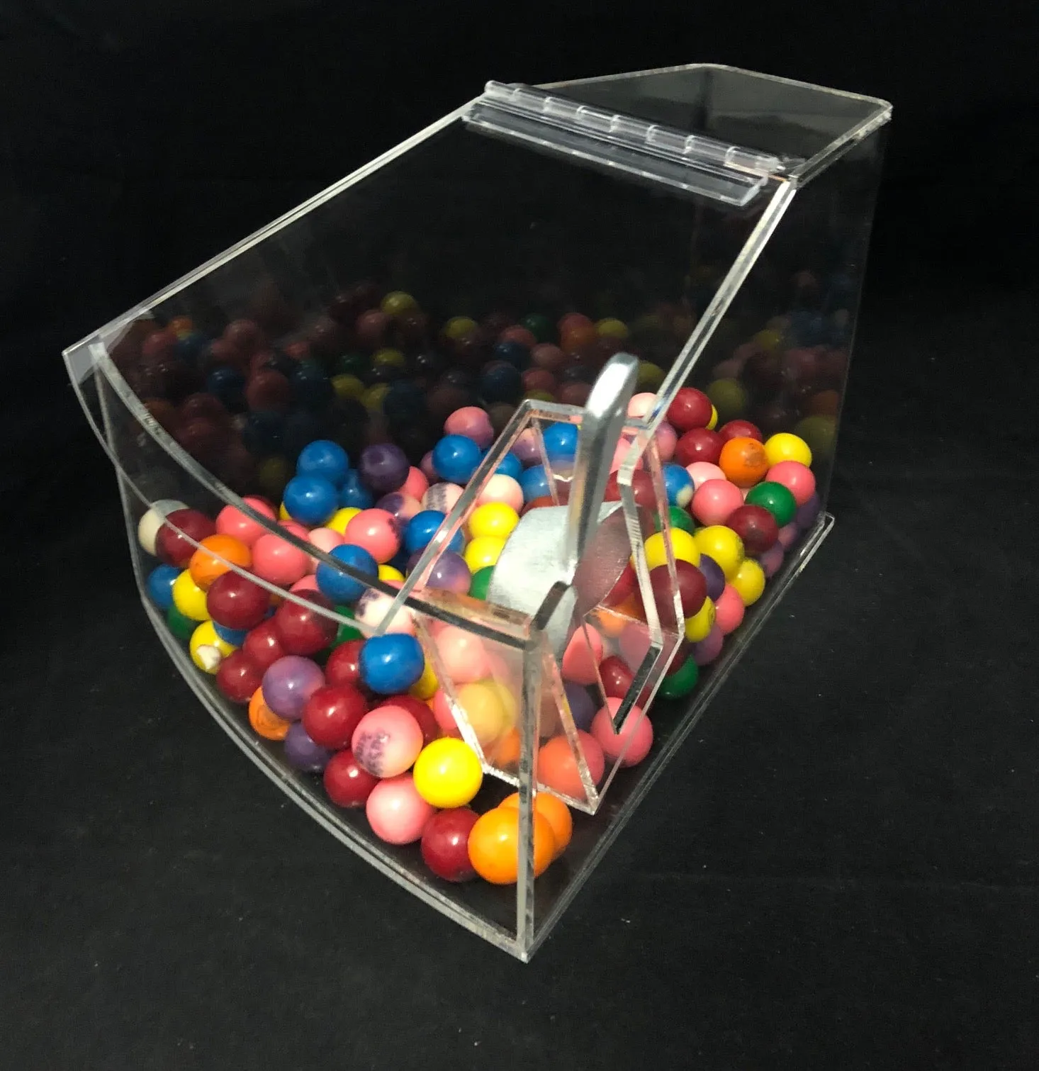 Large Radius Bin