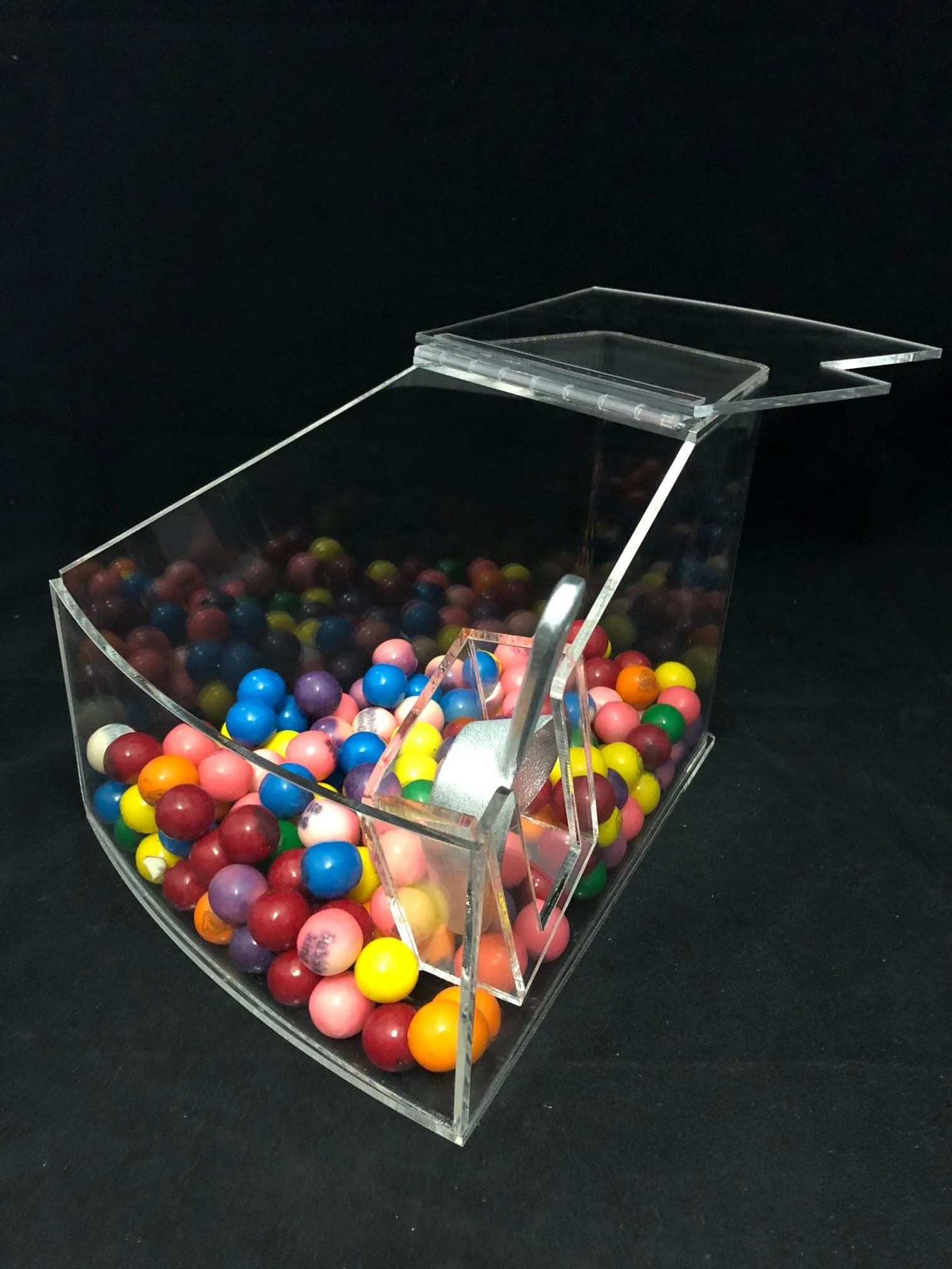 Large Radius Bin