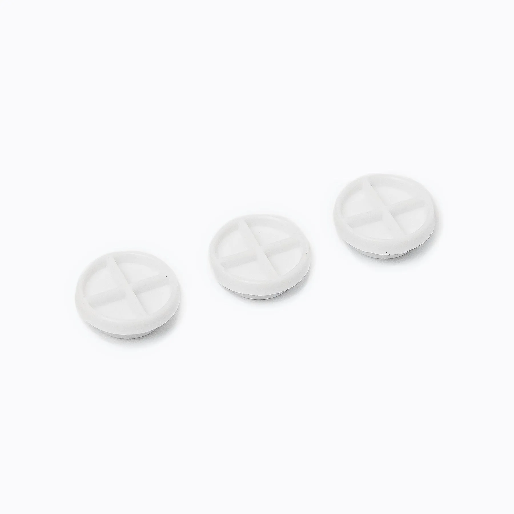 Lash Tile with Magnetic Tweezer Holder