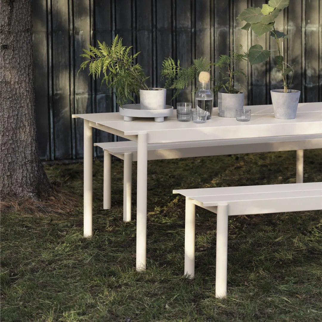 Linear Steel Table 200 x 75