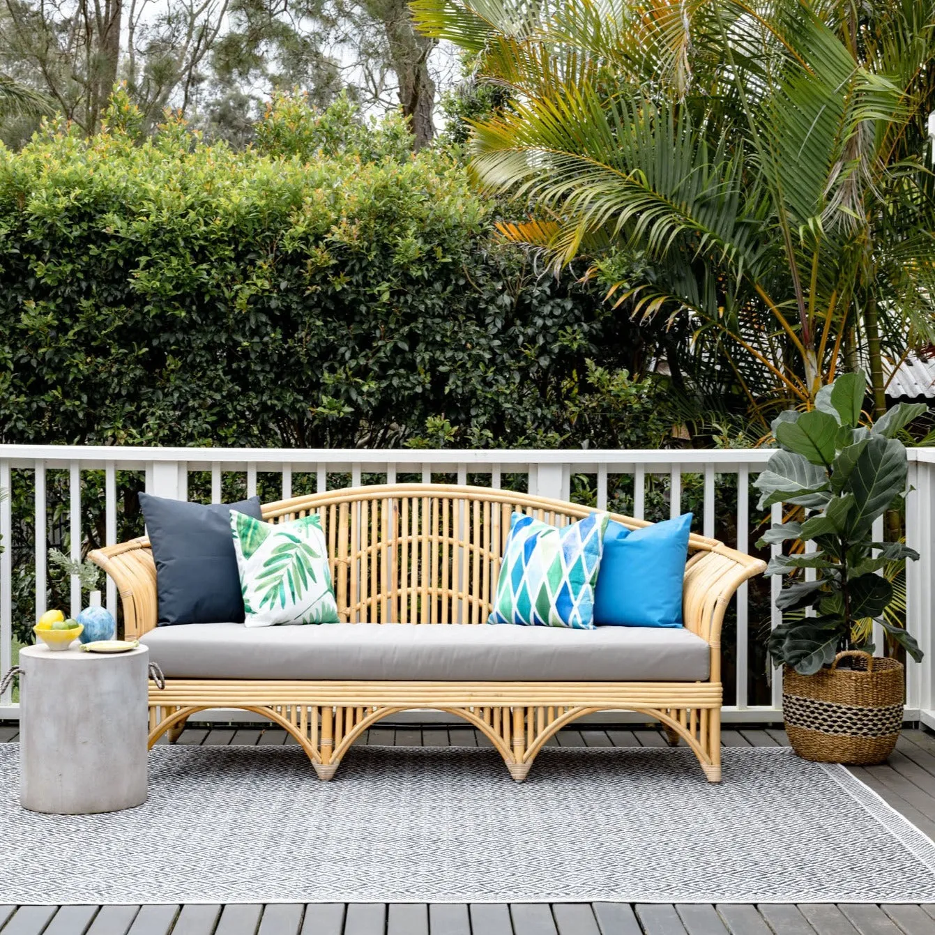 Moti Black and White Diamond Polypropylene Large Outdoor Rug