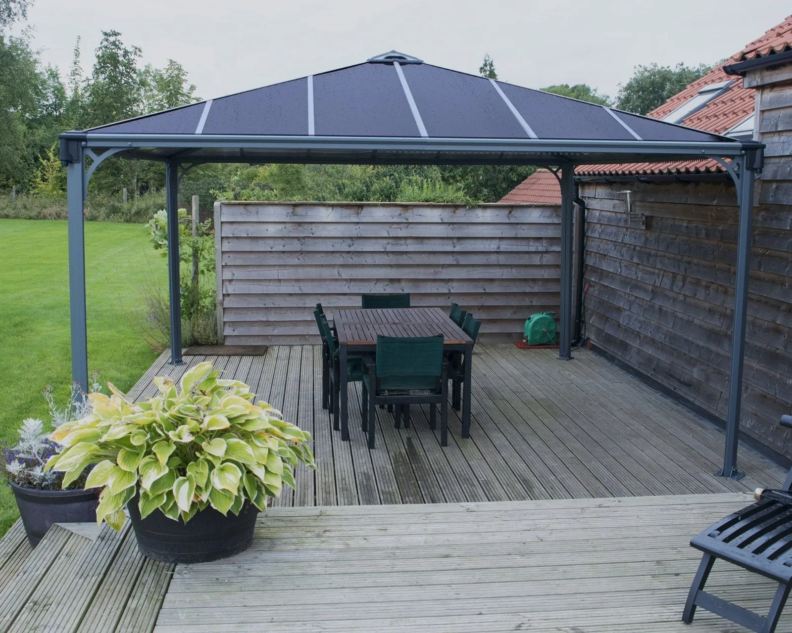 Palermo™ 14 ft. x 14 ft. Gazebo | Palram-Canopia