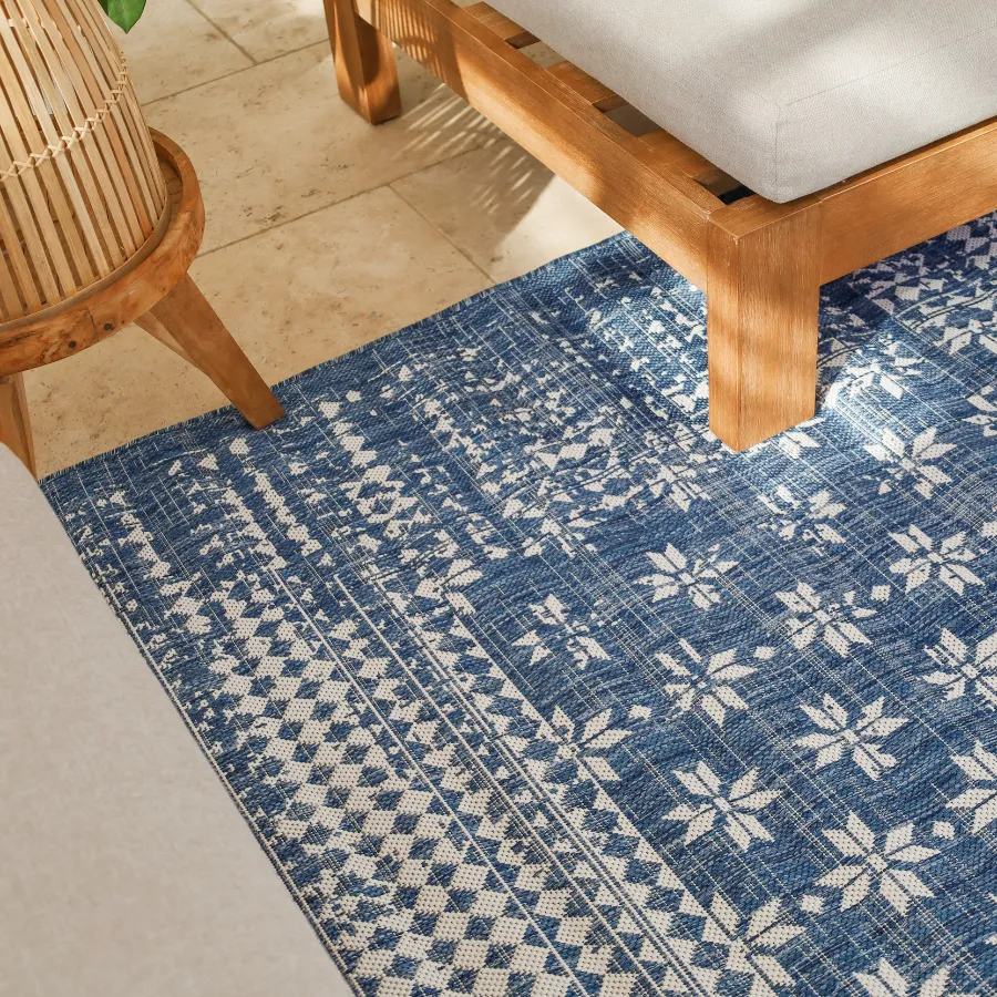 Pearl Blue Floral Polypropylene Large Rug
