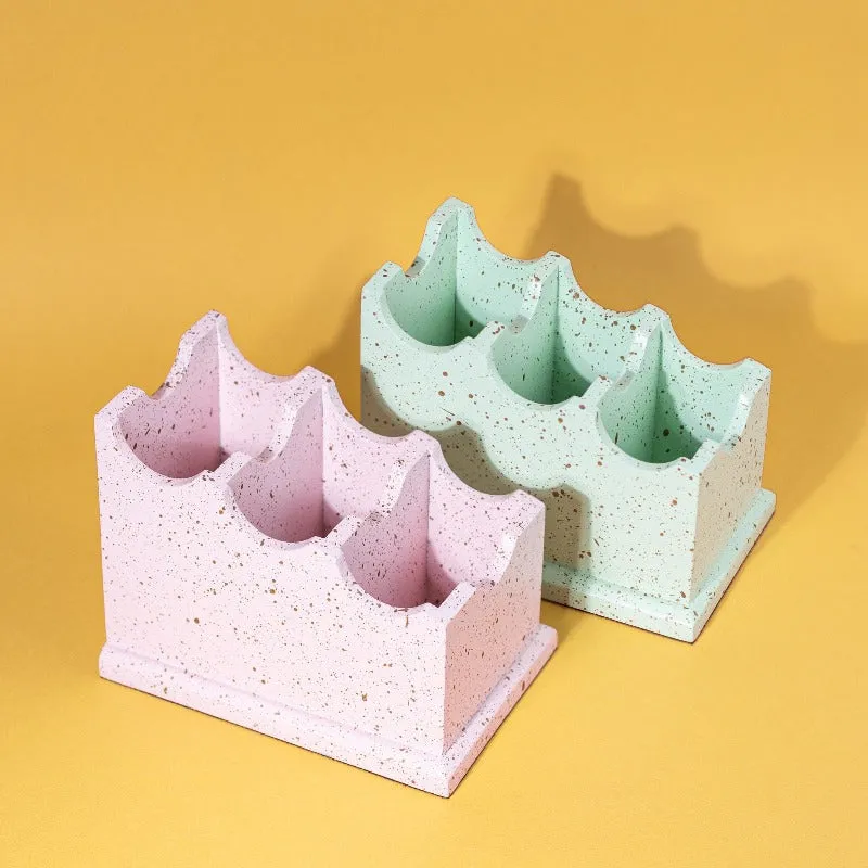 Remo-Niser (Pastel Shades) - Remote Organizer