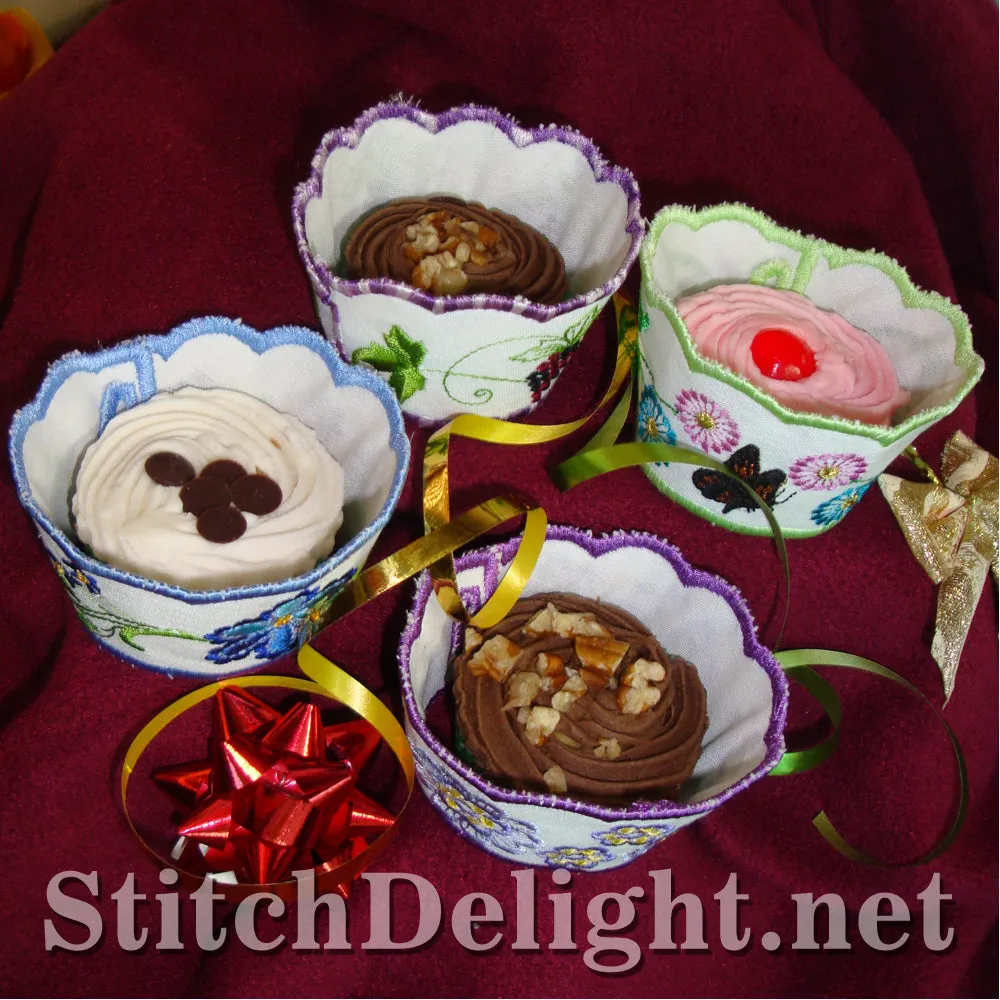 SD1183 CupCake Holders 1