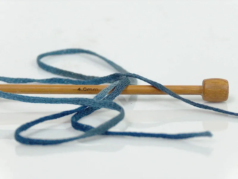 Violino Yarn - Dark Blue Gray